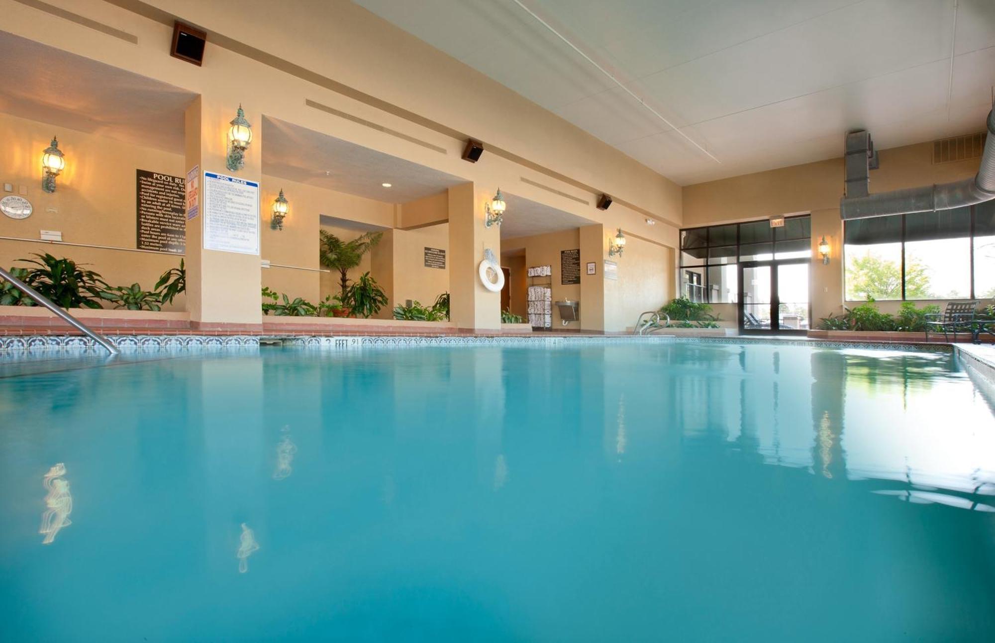 Embassy Suites Northwest Arkansas - Hotel, Spa & Convention Center Rogers Esterno foto